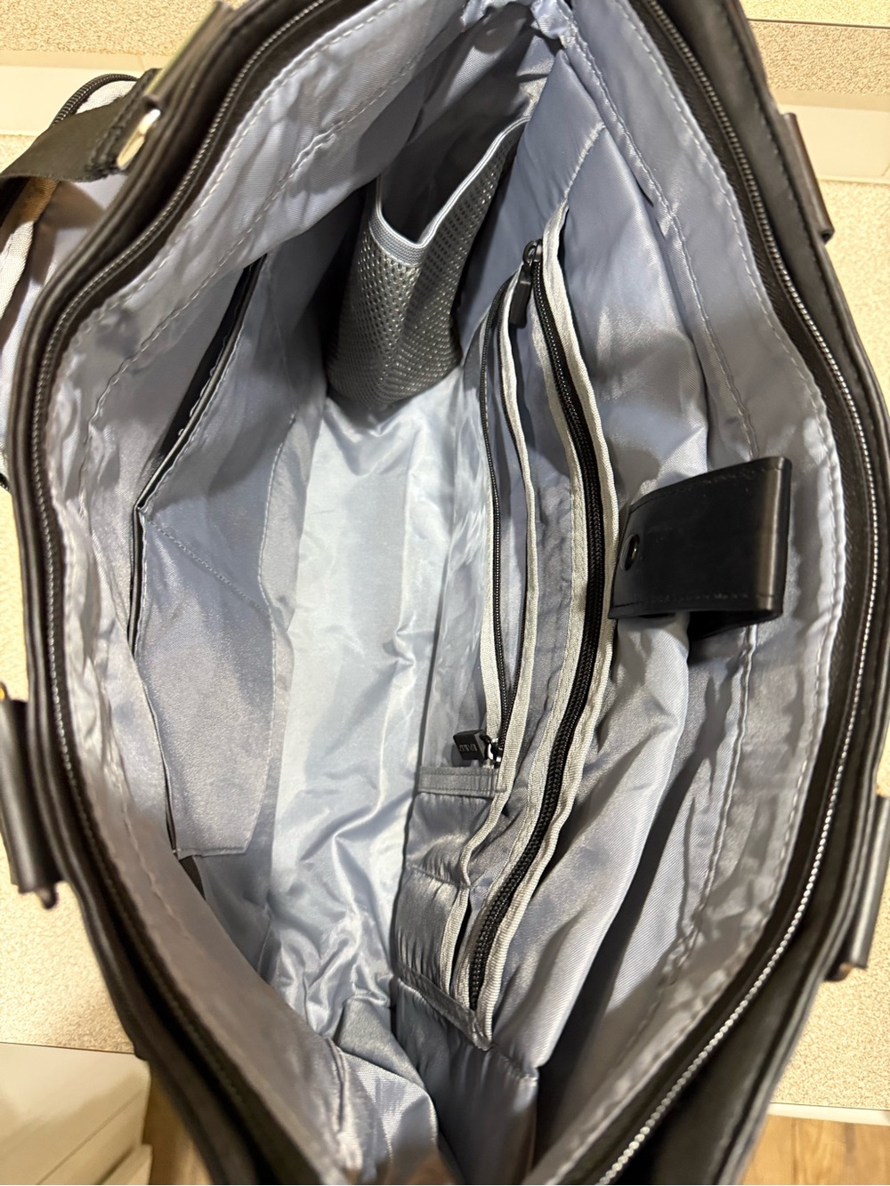 IHKWIP Cargo Catchall Tote with handles & Crossbody Strap - Metallic Black - Picture 11 of 13